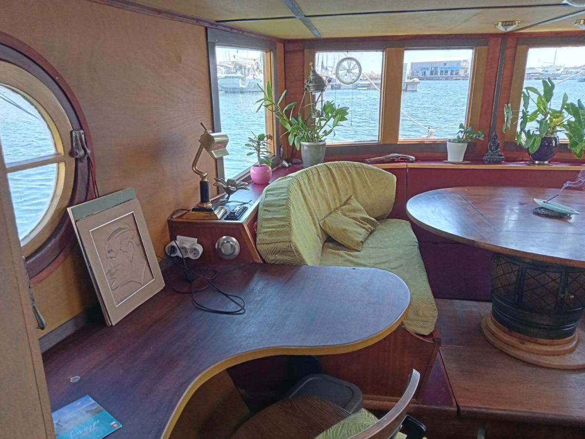 Bateau De Pirates